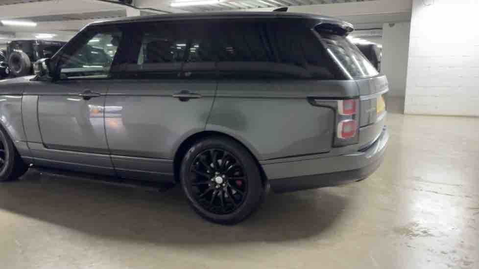 More views of Land Rover Range Rover