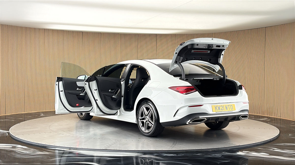 Mercedes-Benz CLA Image 23