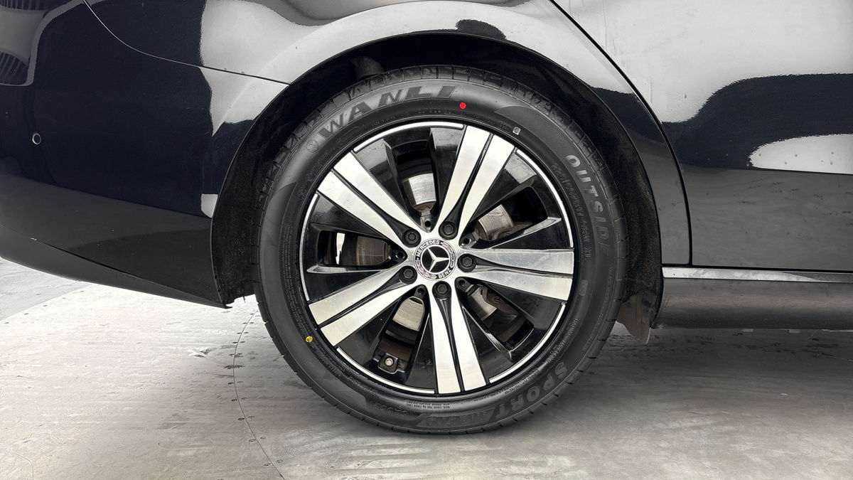 Mercedes-Benz C Class Image 10