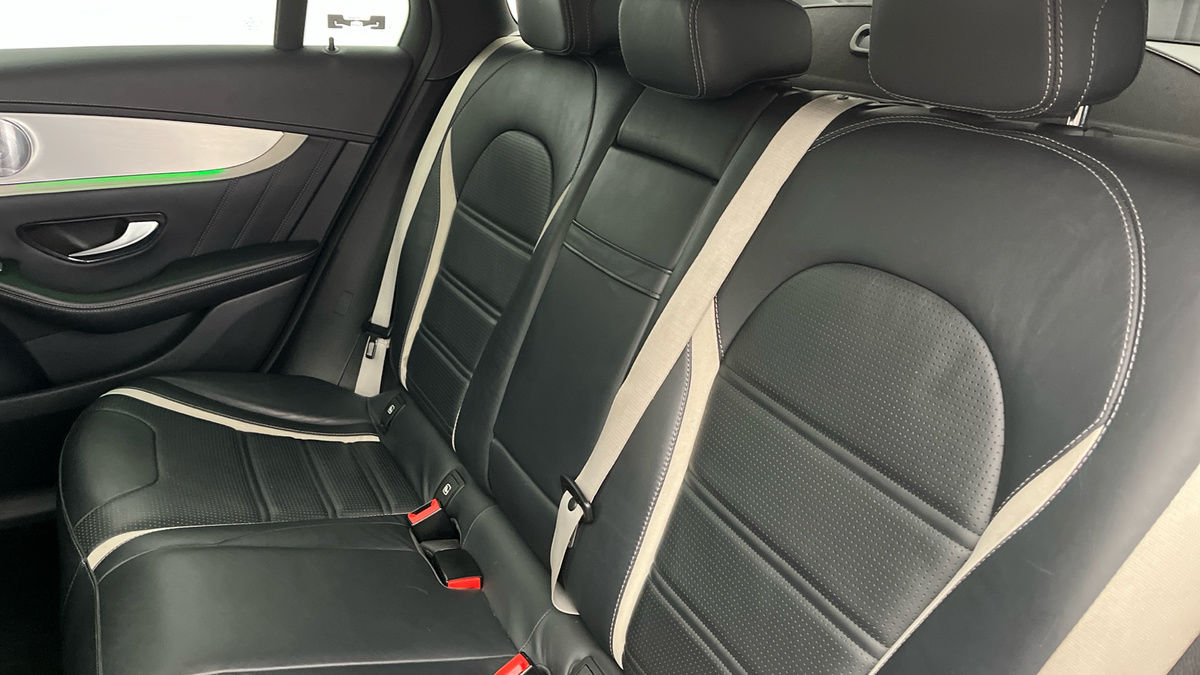 Mercedes-Benz GLC Image 8