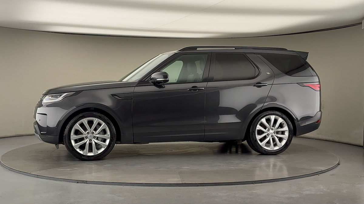 More views of Land Rover Discovery