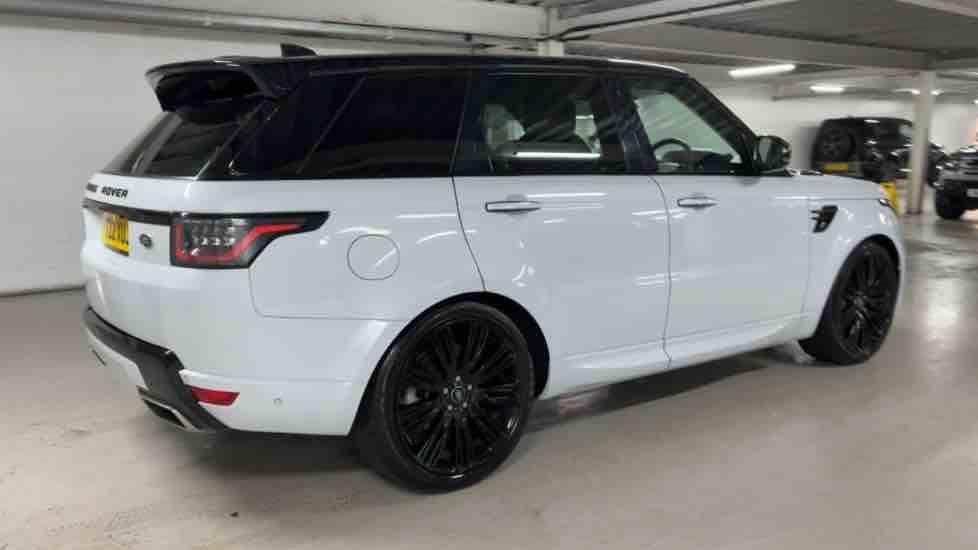 More views of Land Rover Range Rover Sport