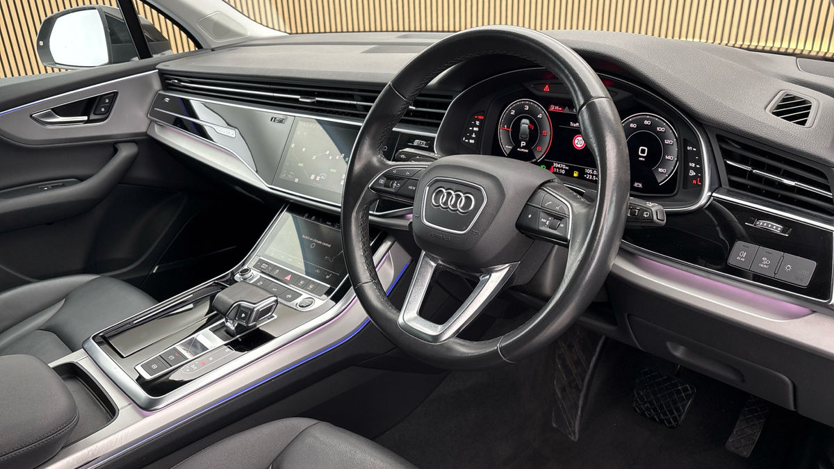 Audi Q7 Image 5