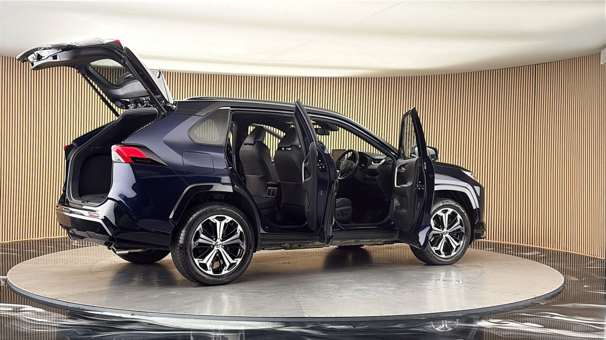 More views of Toyota RAV4