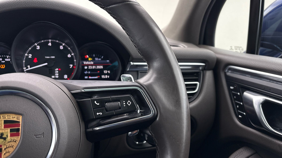 Porsche Macan Image 14