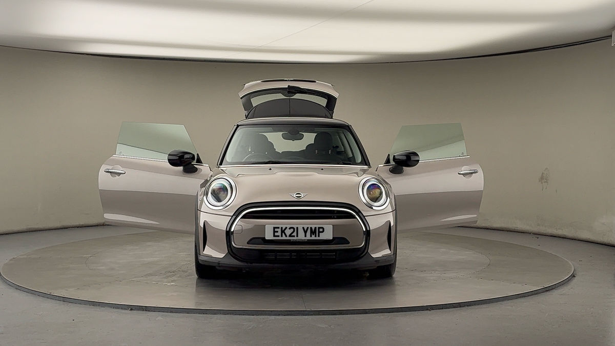 More views of MINI Hatch