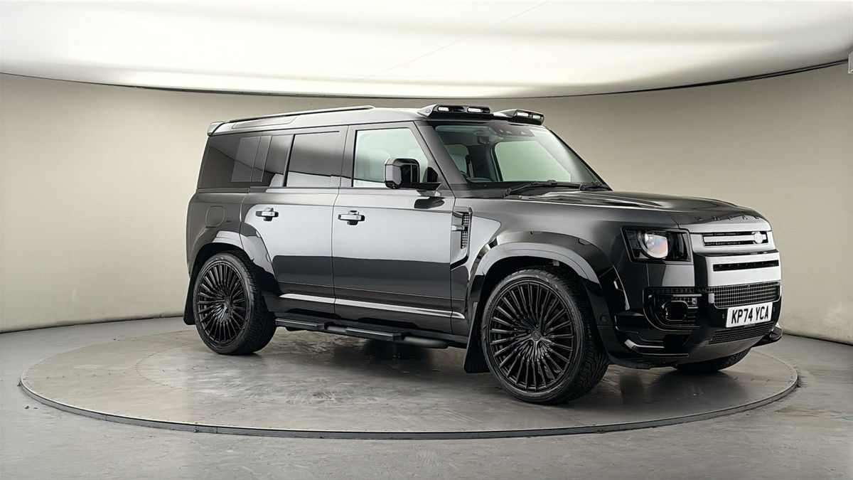 More views of Land Rover Defender 110