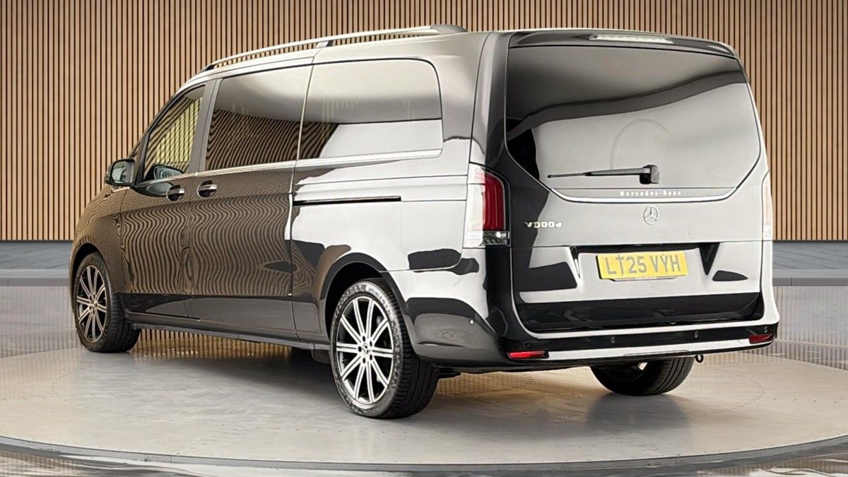 Mercedes-Benz V Class Image 2