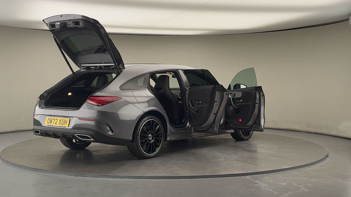 More views of Mercedes-Benz CLA