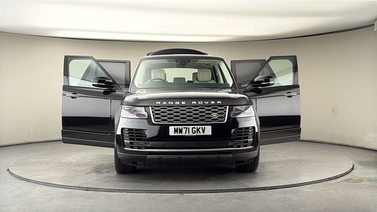 More views of Land Rover Range Rover