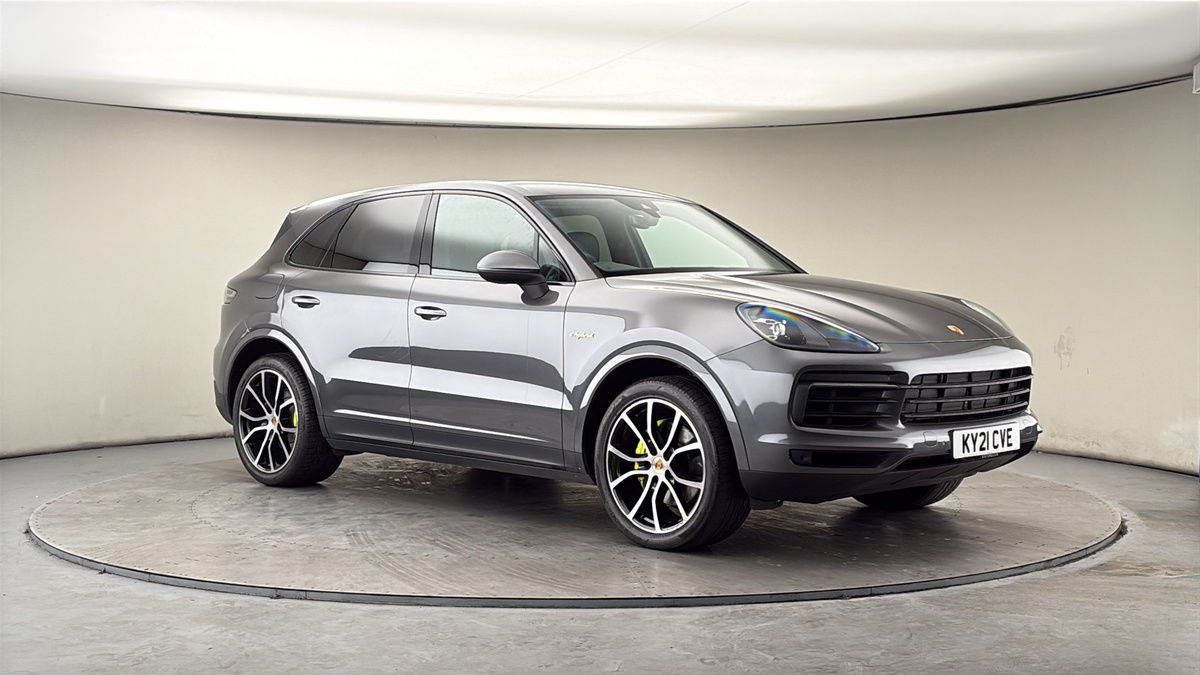 More views of Porsche Cayenne