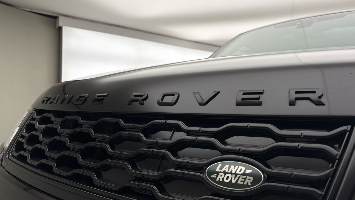 Land Rover Range Rover Sport Image 24