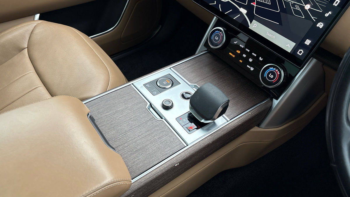 Land Rover Range Rover Image 18