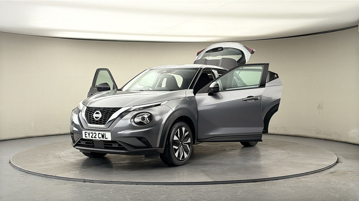 More views of Nissan Juke
