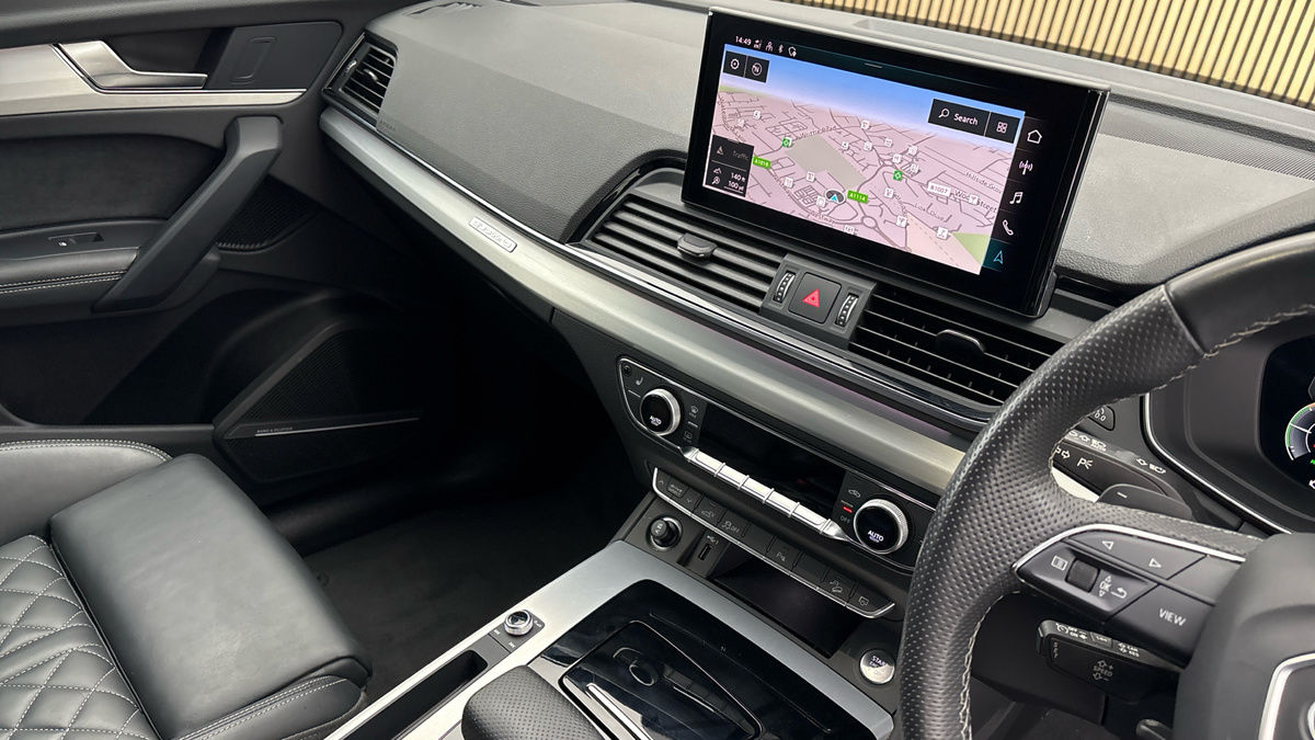 Audi Q5 Image 18