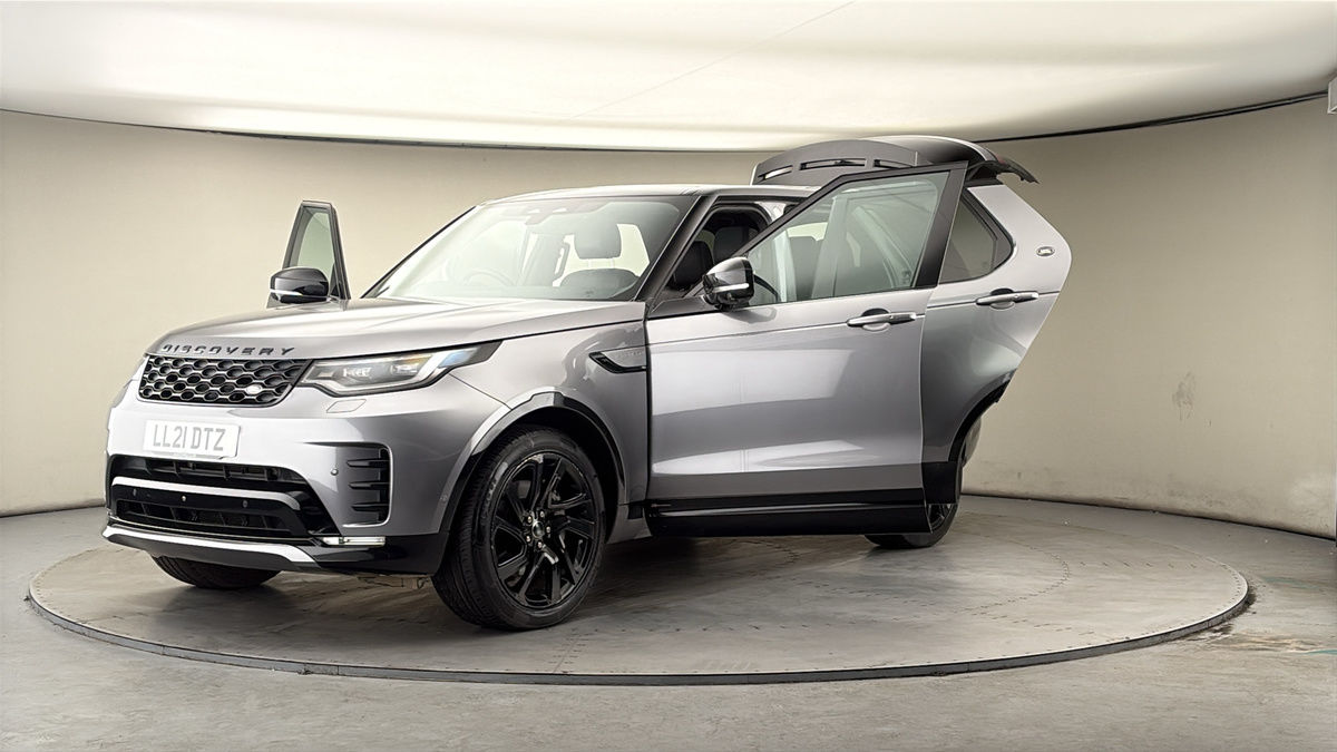 More views of Land Rover Discovery