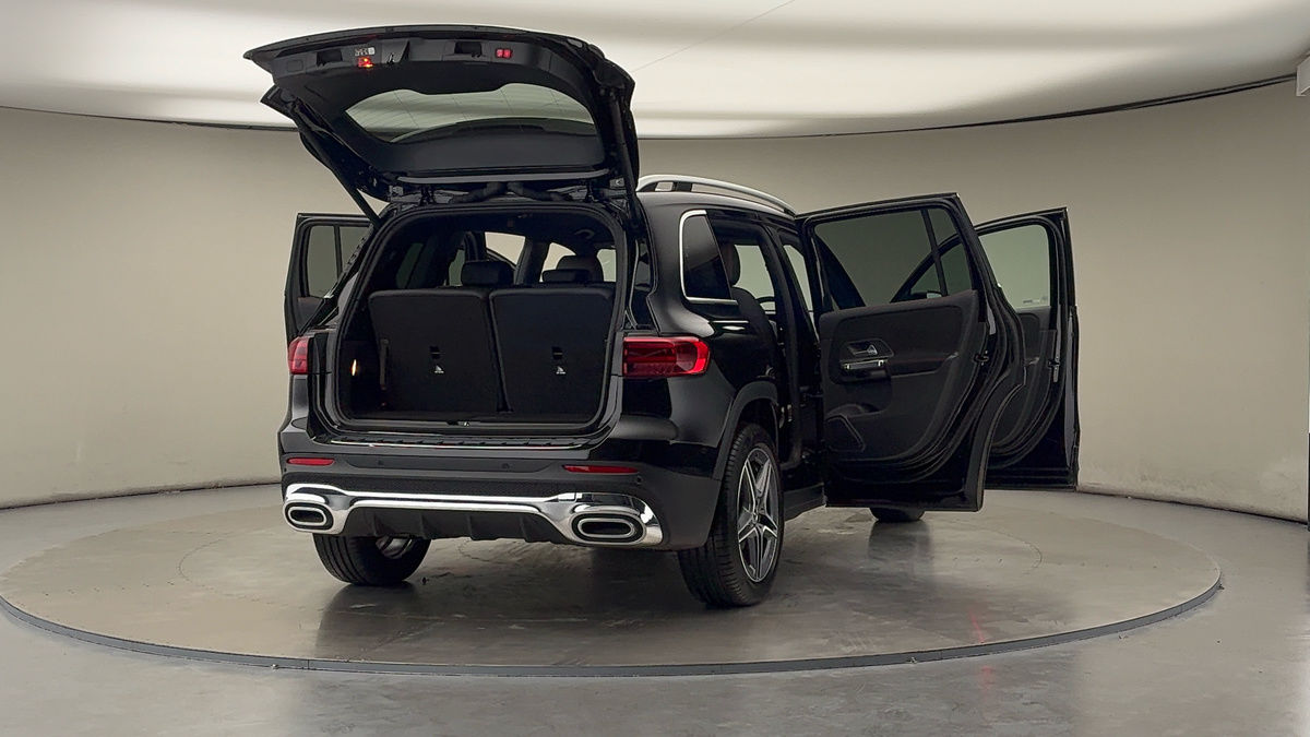 More views of Mercedes-Benz GLB