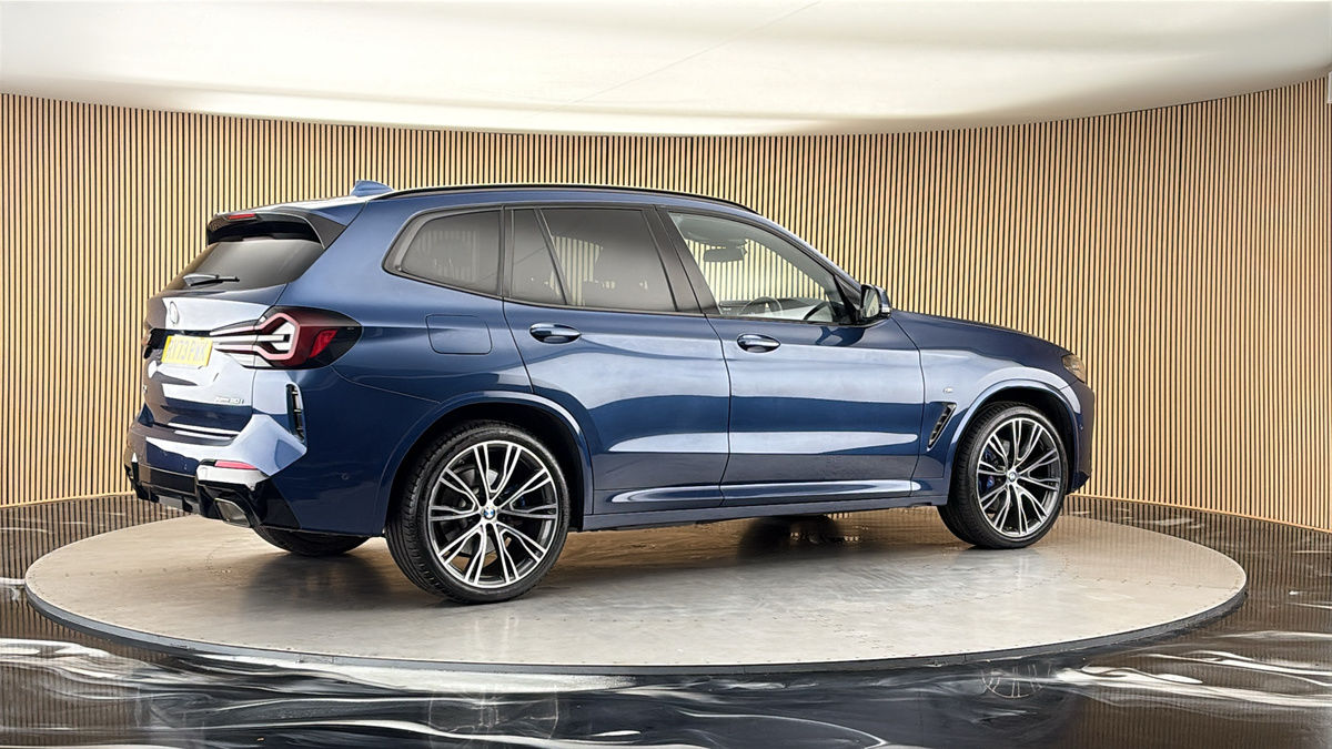 More views of BMW X3