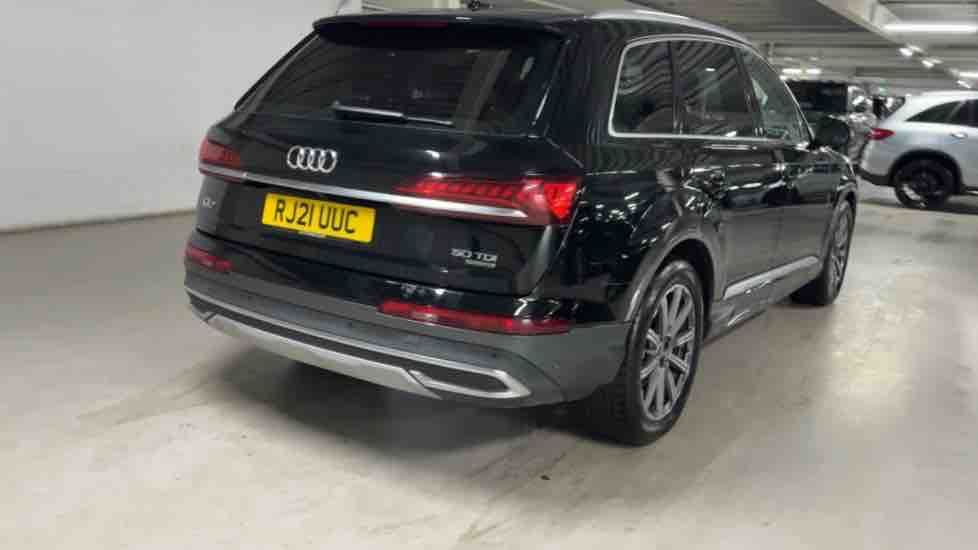 More views of Audi Q7