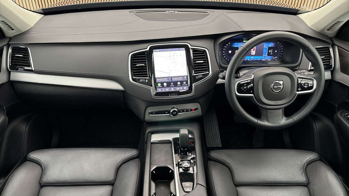 Volvo XC90 Image 12