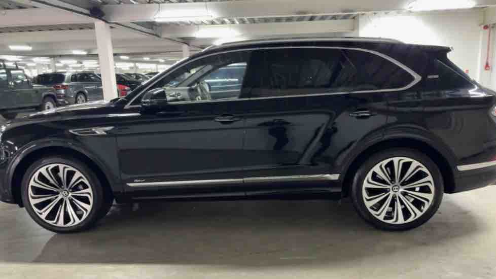 More views of Bentley Bentayga