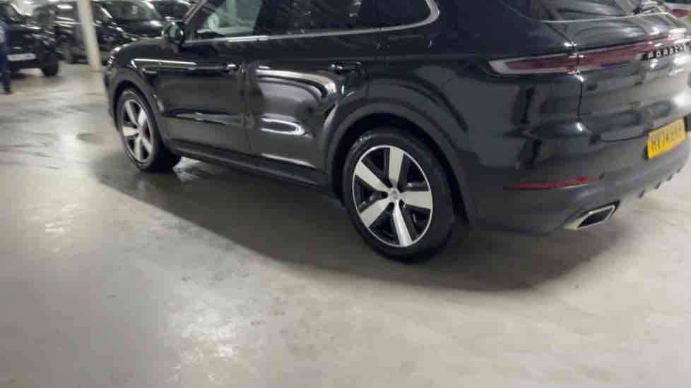 More views of Porsche Cayenne