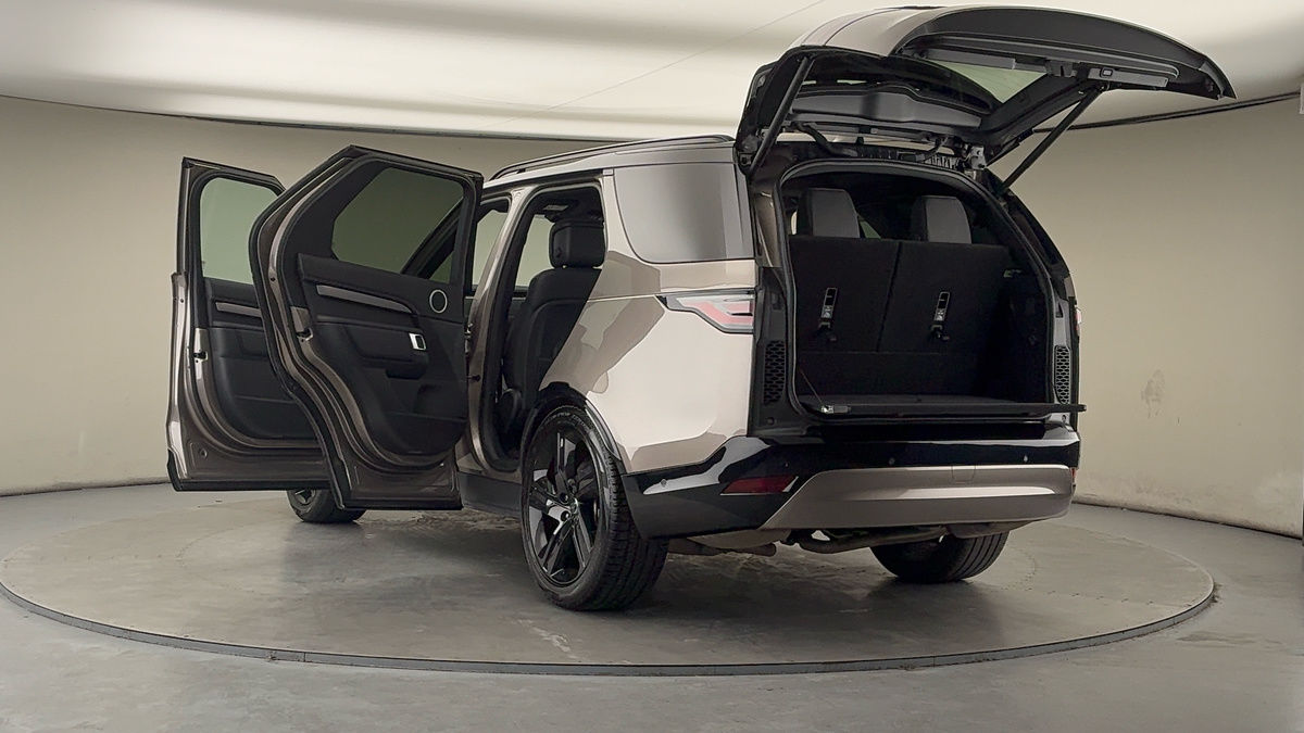 Land Rover Discovery Image 23