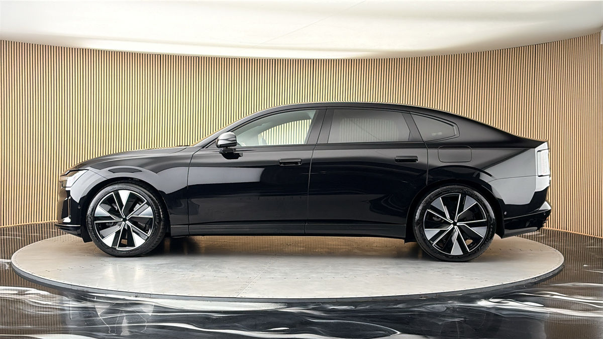 More views of Volvo ES90