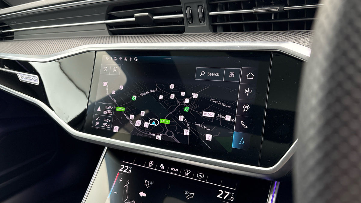 Audi A6 Avant Image 17