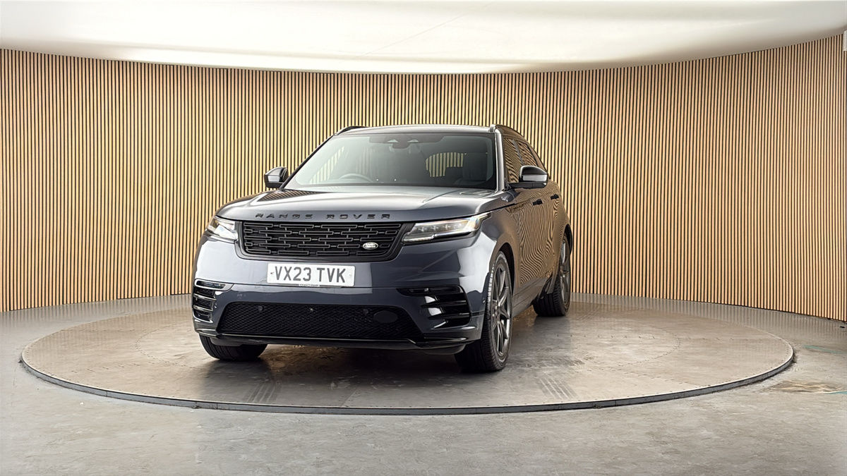 More views of Land Rover Range Rover Velar