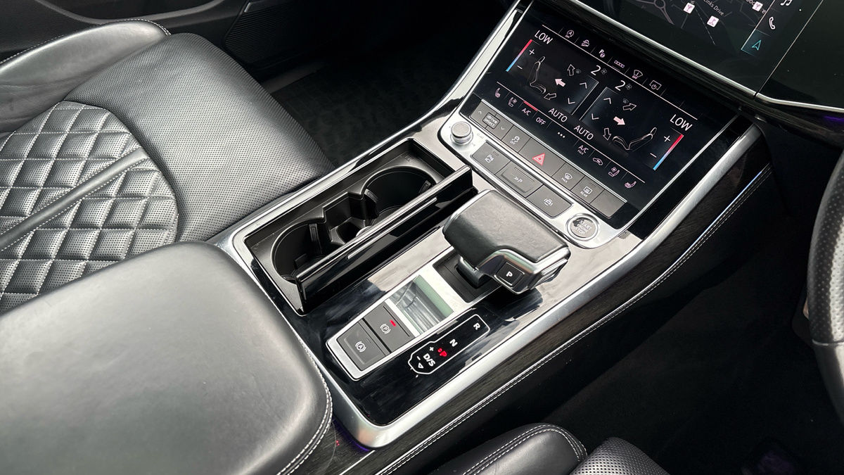 Audi Q7 Image 18