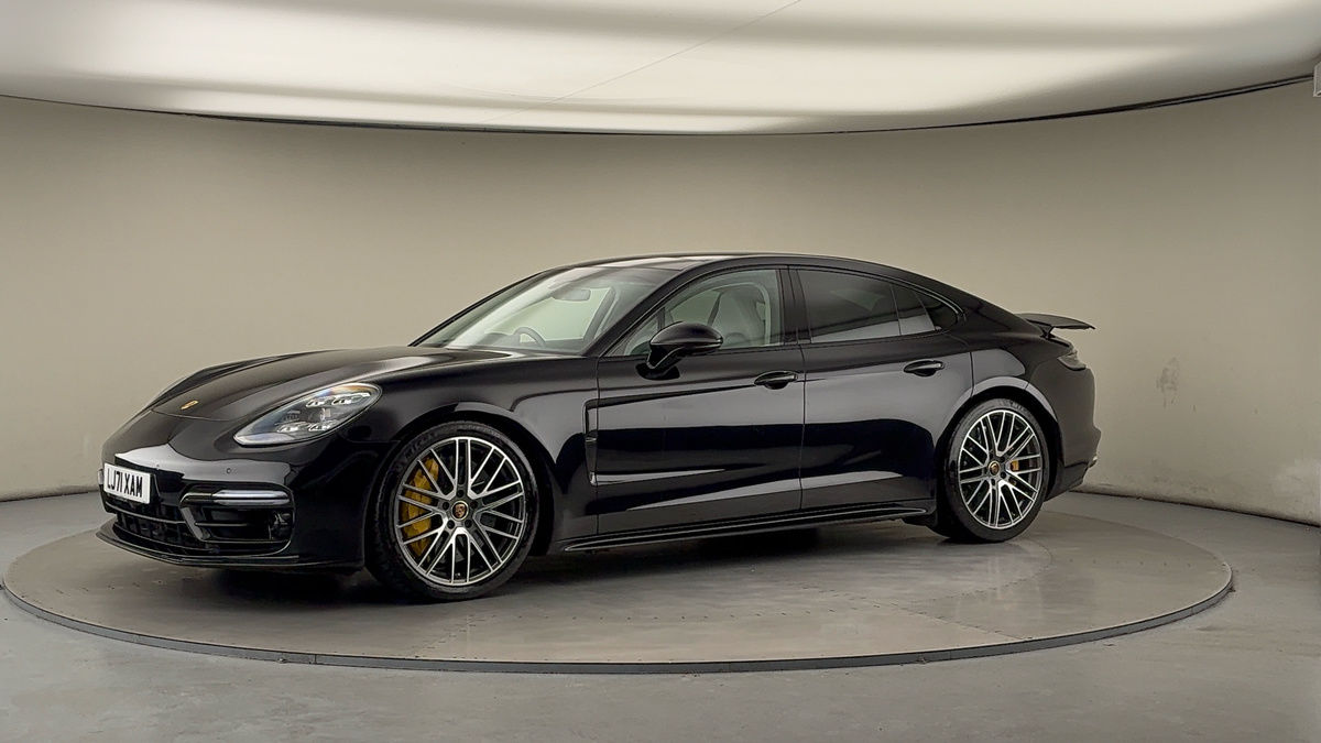More views of Porsche Panamera