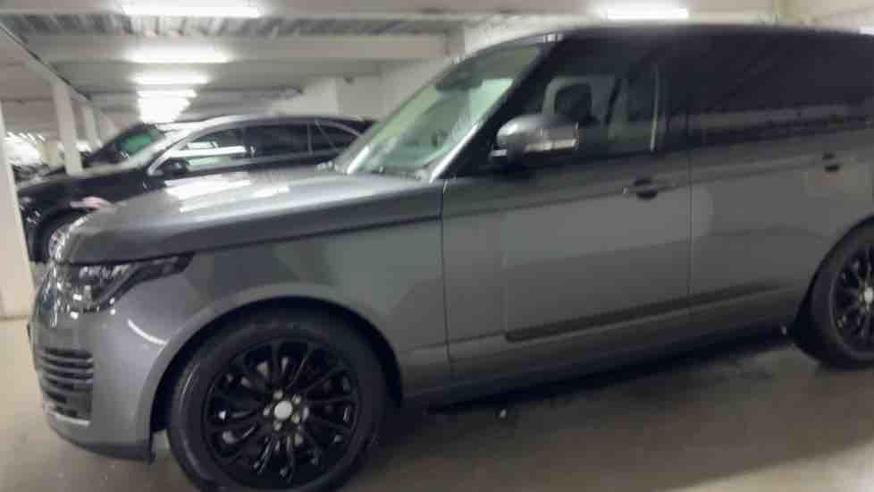 More views of Land Rover Range Rover