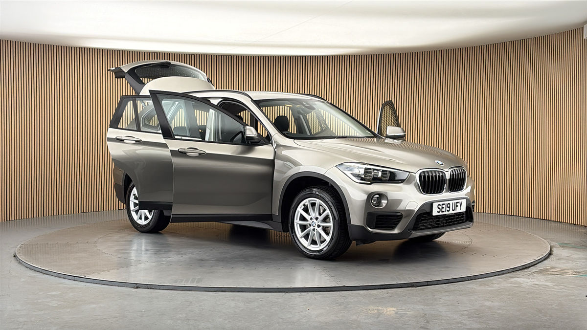 More views of BMW X1
