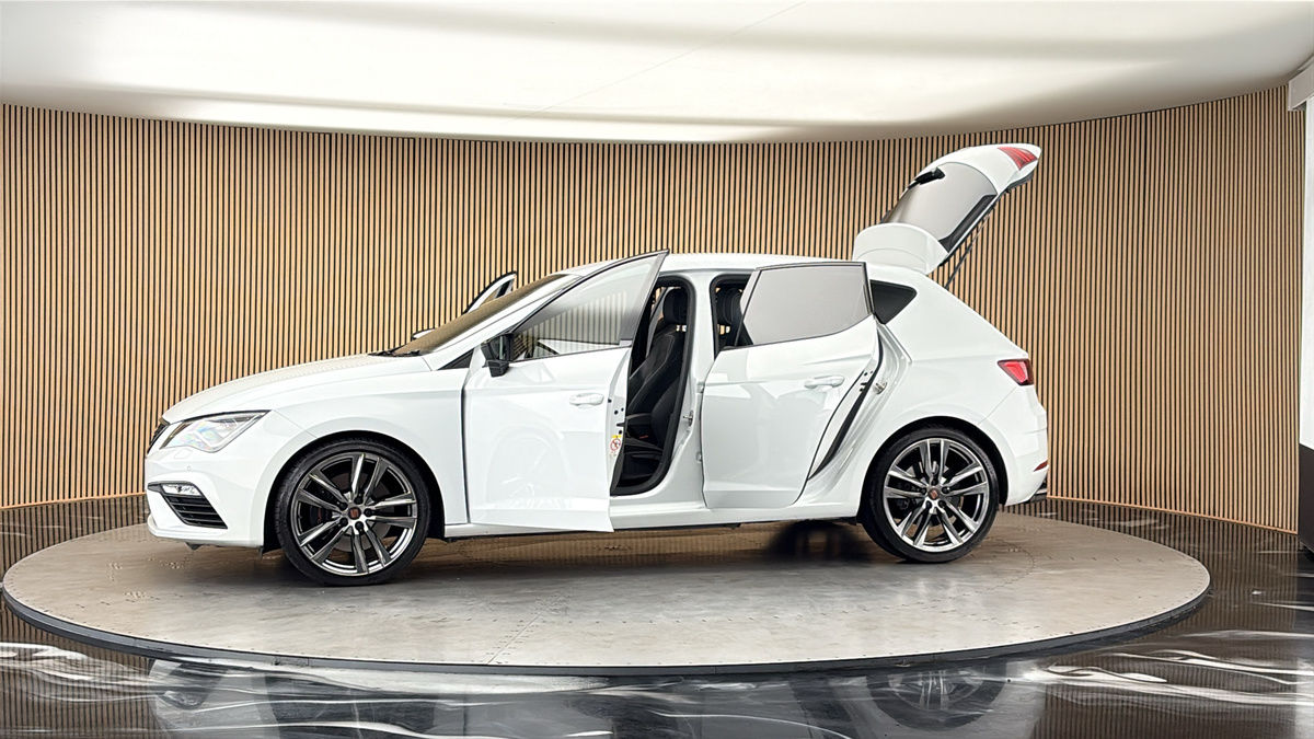 More views of SEAT Leon