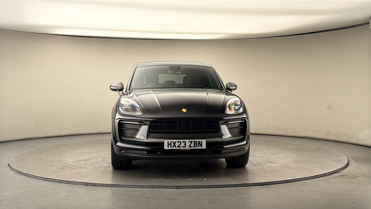 More views of Porsche Macan