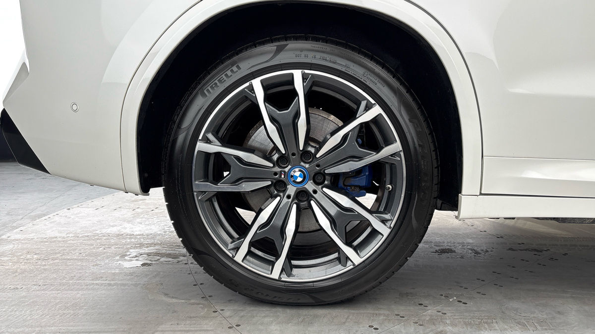 BMW X3 Image 10