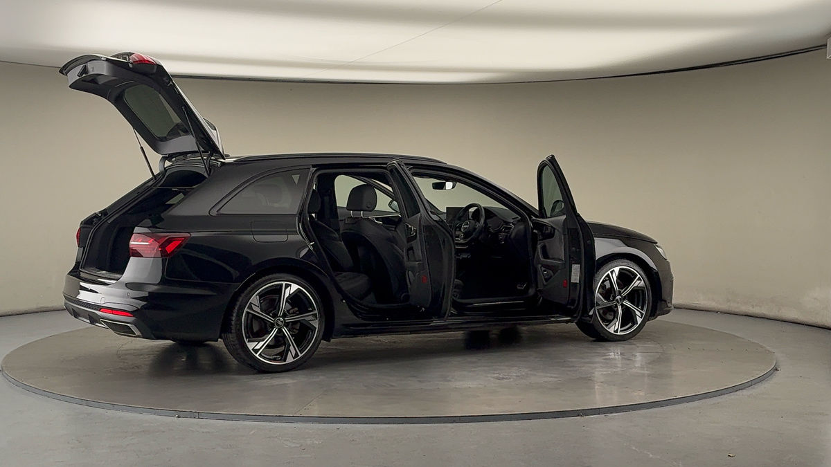 More views of Audi A4 Avant