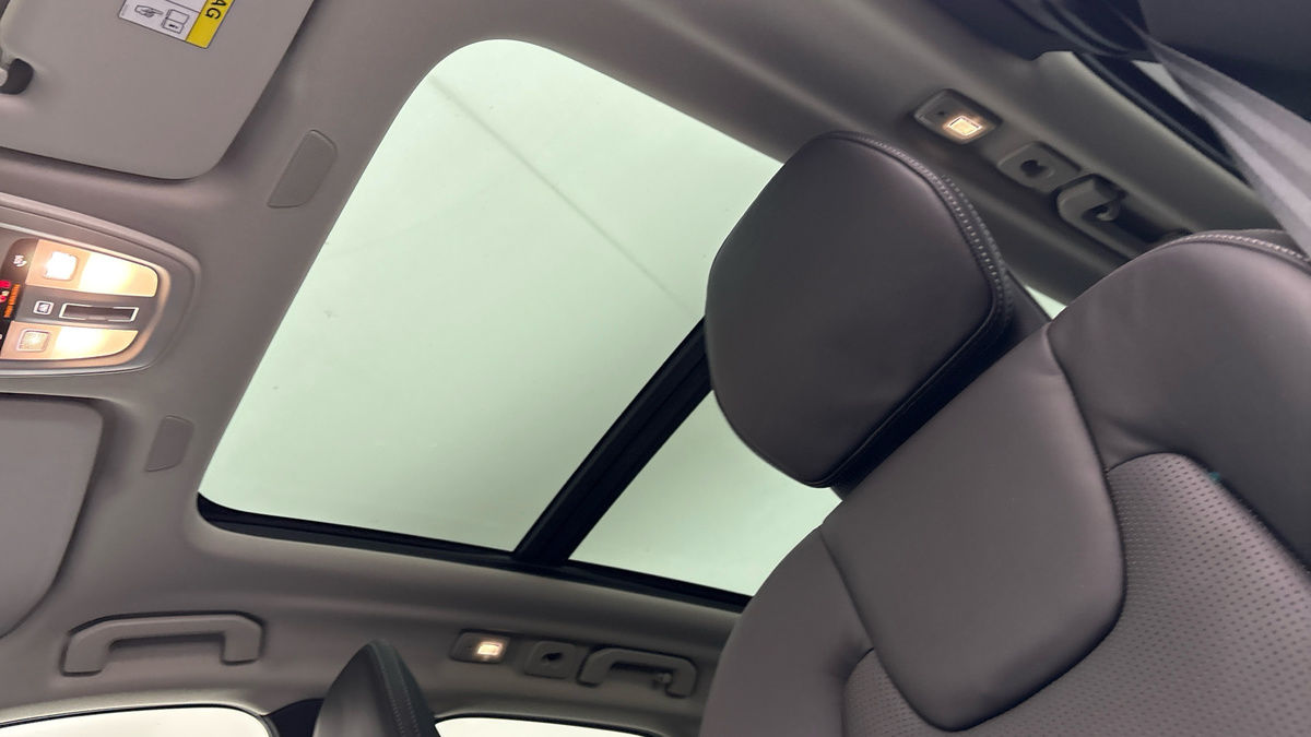 Volvo XC60 Image 6