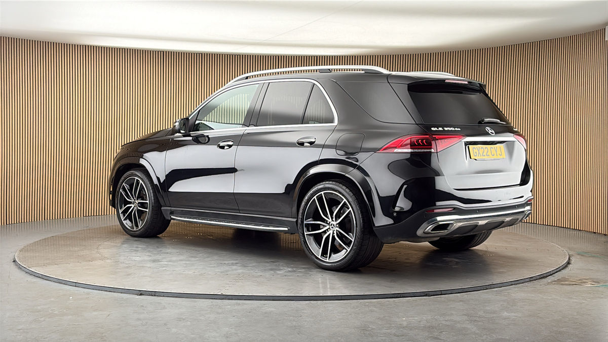More views of Mercedes-Benz GLE