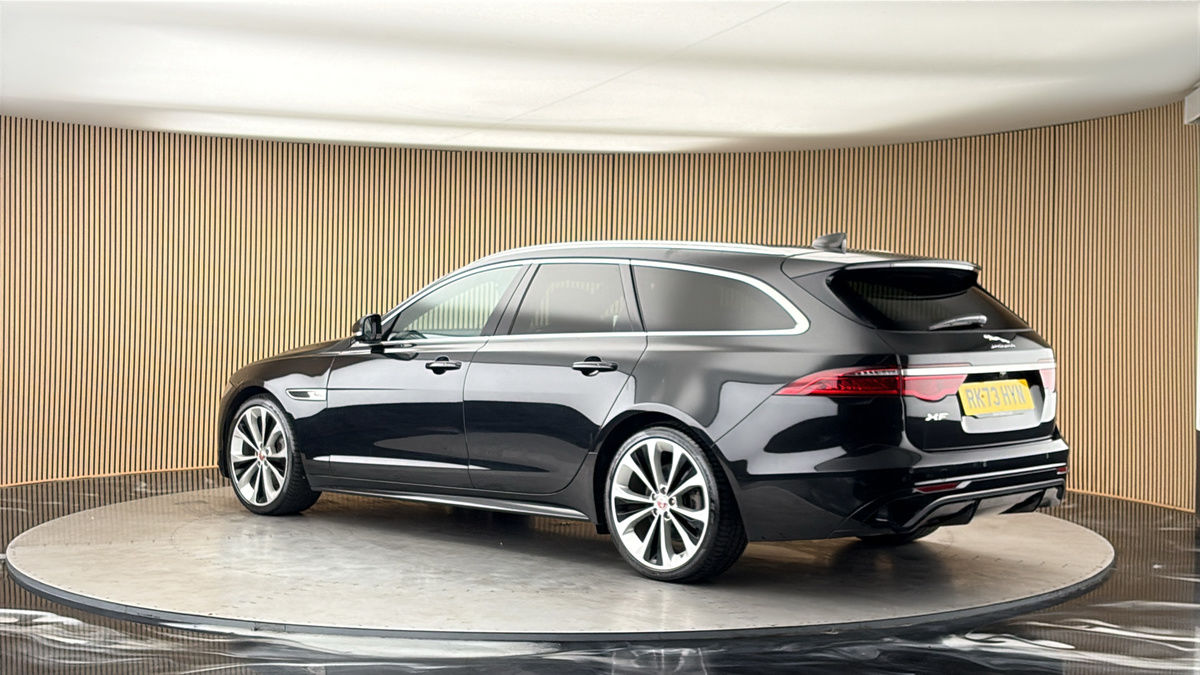 More views of Jaguar XF