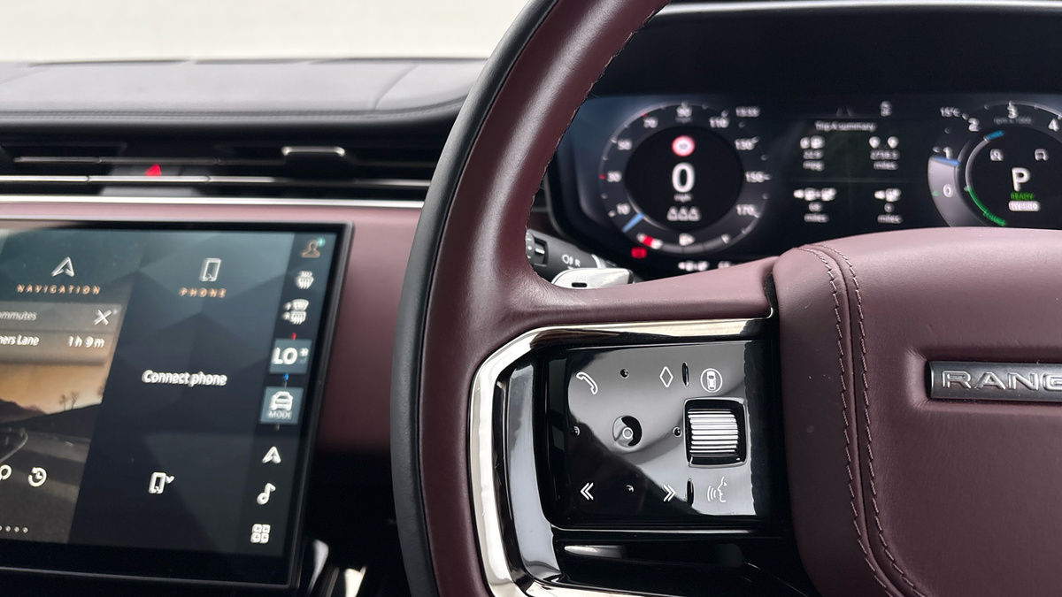 Land Rover Range Rover Sport Image 13