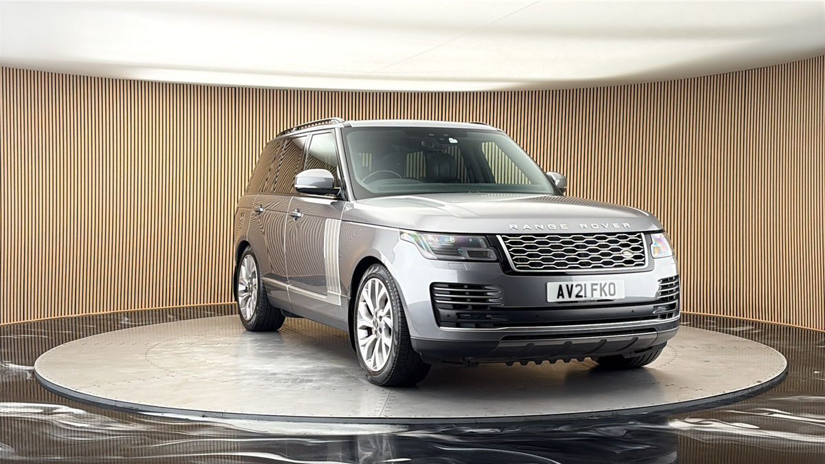 More views of Land Rover Range Rover