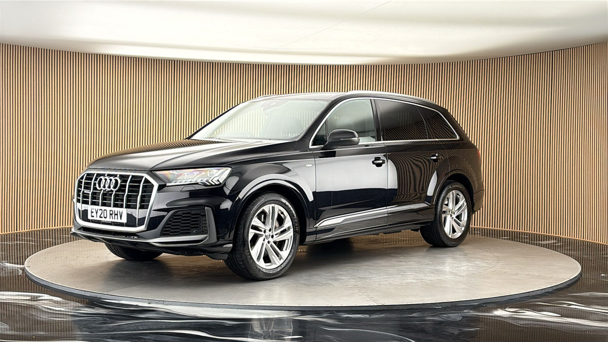 Audi Q7 Image 20
