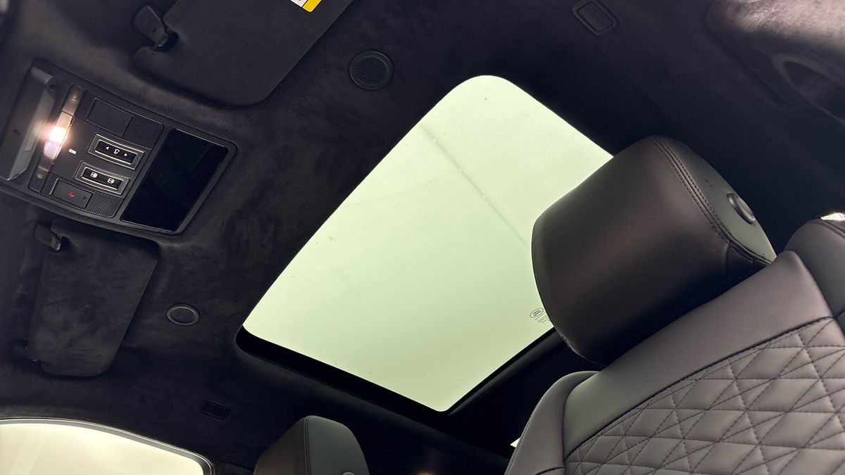 Land Rover Range Rover Evoque Image 6