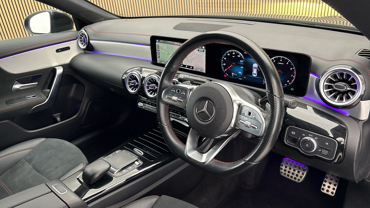 Mercedes-Benz CLA Image 5
