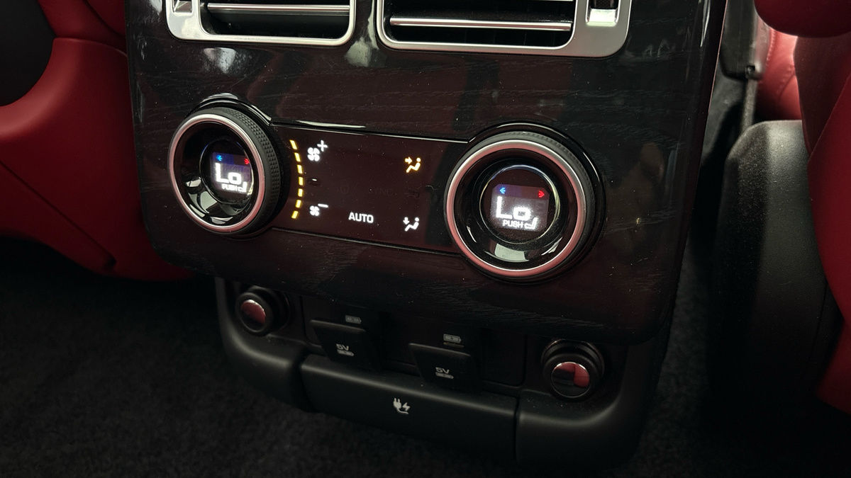 Land Rover Range Rover Image 29