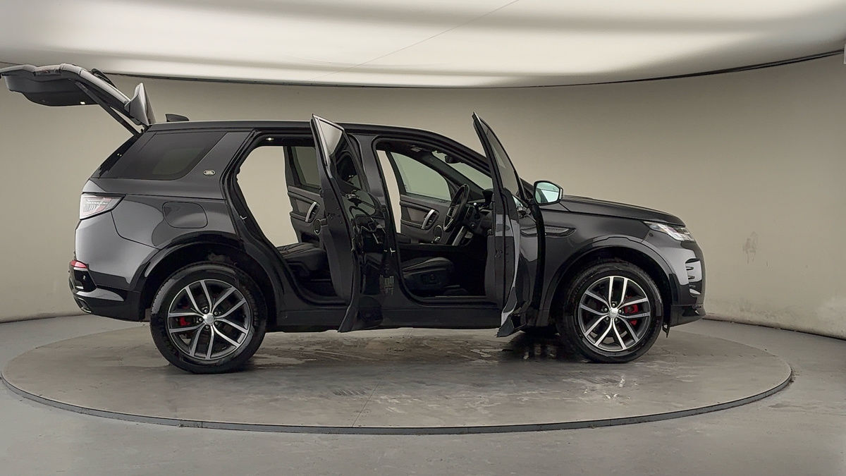 More views of Land Rover Discovery Sport