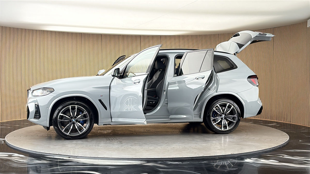 More views of BMW X3