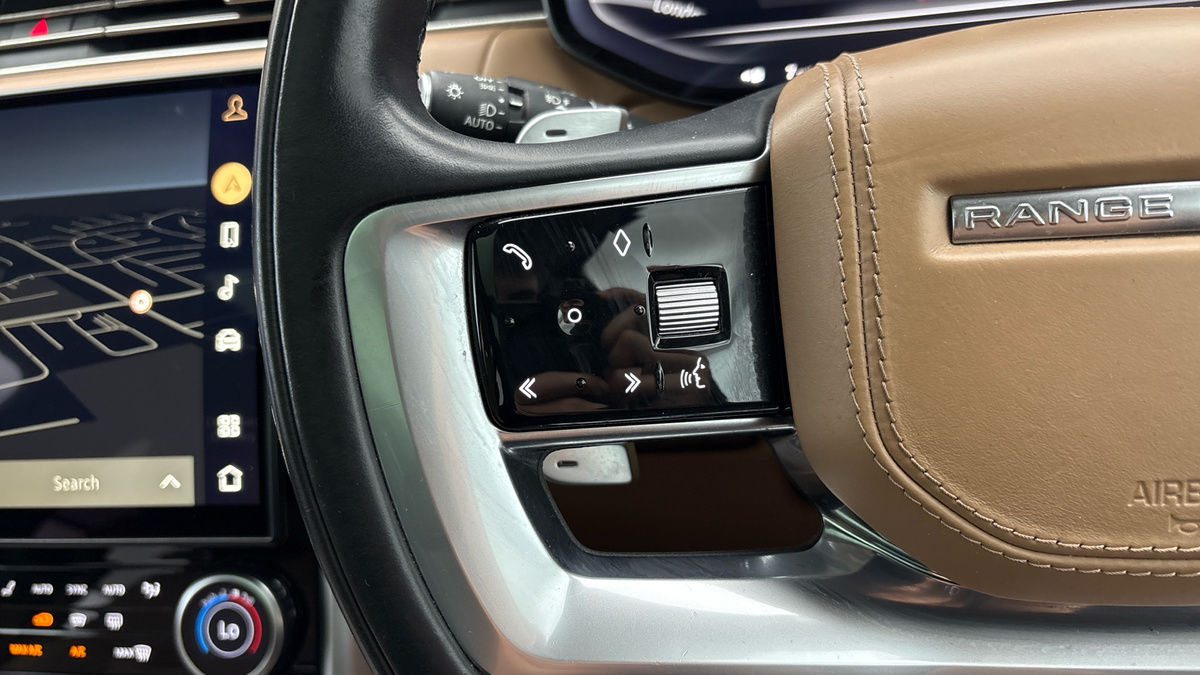 Land Rover Range Rover Image 13